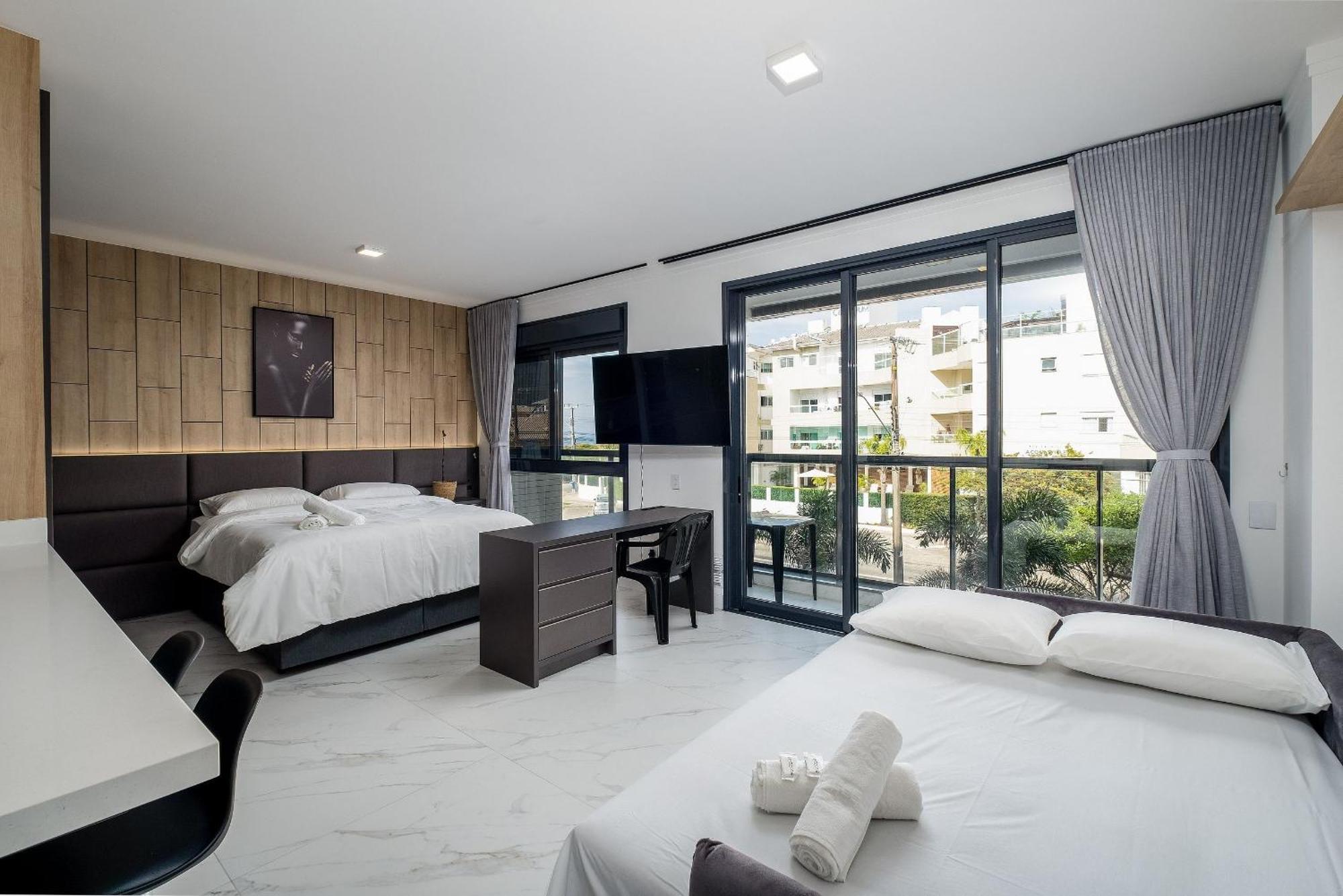 Apartamento Alto Padrao Pe Na Areia Em Floripa Irb205 Florianópolis